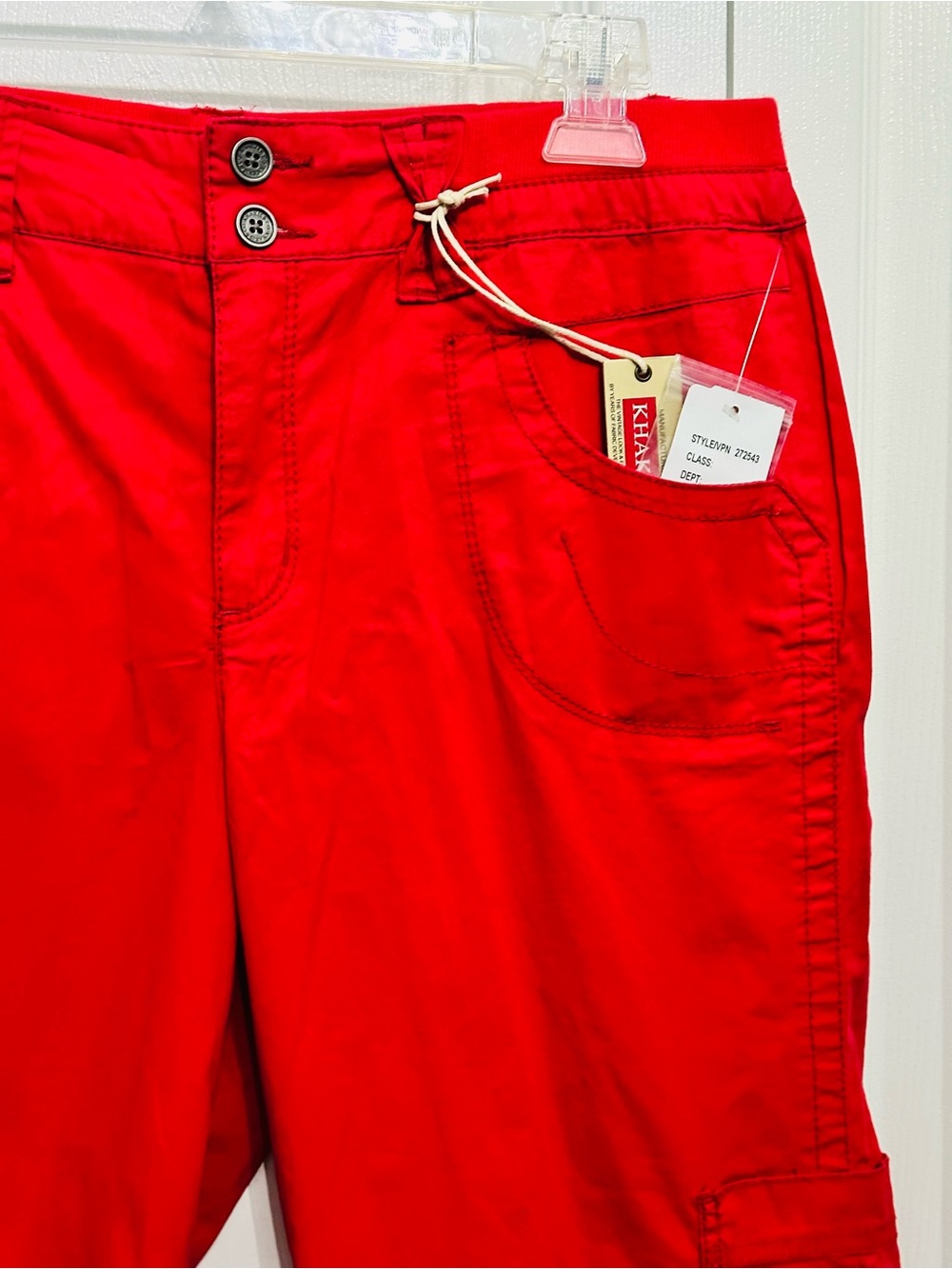 Khakis & Co Women’s Red Cargo Capri Pants Size 10 NWT